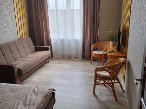 Апартаменты на Леонова