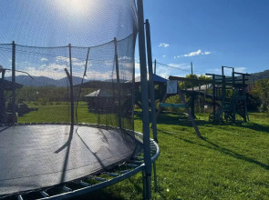 Thach from Travel Hotels Entourage