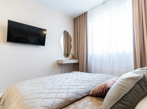 Апартаменты Уютная Квартира с Видом на Море и Город от LetoApart