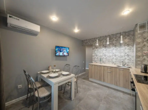 Квартира от Компании Хоум Отель на Тухачевского 84