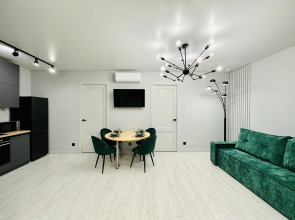 Апартаменты Unique Apart Изумруд рядом с Парком Ангелов, ФСК ЕЭС и Роскомнадзором на Мичурина 58/3