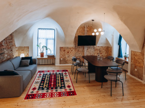 Kelyi Avraamiyskogo Monastyrya Apartments