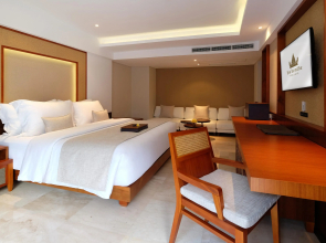 The Bandha Hotel & Suites