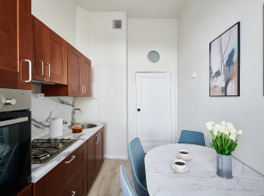 Квартира GM Apartments Тихая и уютная Трехкомнатная на Краснопресненской набережной