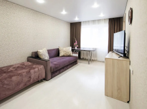 Квартира на Яшина 40 НаСутки35