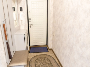 Квартира Двухкомнатная на Губина