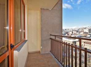 Апартаменты RentInnYerevan 13 Pavstos Buzand Street