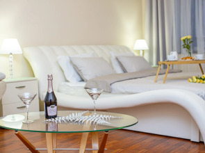 Апартаменты 4BR Apartment Next to St Isaak Cathedral