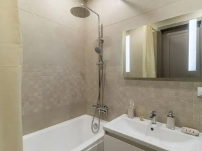 Квартира Сеть Апартаментов ЧемодаНН на 6 Этаже