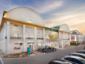 Отель MCC Mazurkas Conference Centre & Hotel