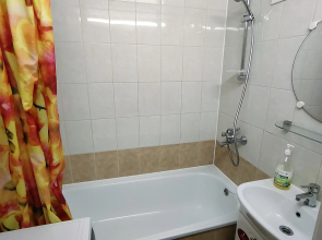 Апартаменты 2-х комн на Олимпийской 89, 4 этаж