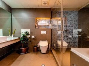 Отель Ramada by Wyndham Ulaanbaatar Citycenter