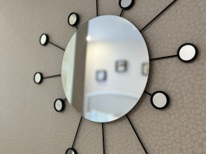 Апартаменты Unique Apart Каштан рядом с РИАцентром, КузГТУ и кинотеатром Космос на Демьяна Бедного 3