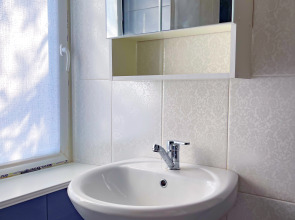 Апартаменты Двухкомнатные с двориком и парковкой