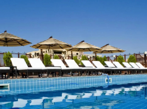 Отель Grand Hotel Yerevan