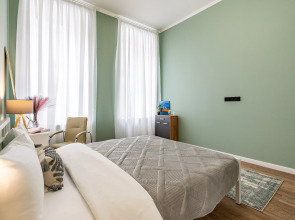 Апартаменты Sergeew Apartments двухкомнатный Люкс с видом на набережную Фонтанки