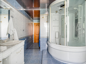 Апартаменты двухкомнатные сети VIZIT рядом с метро Проспект Победы