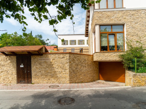 Отель Рахиль