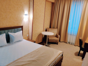 Отель Royal Sapphire