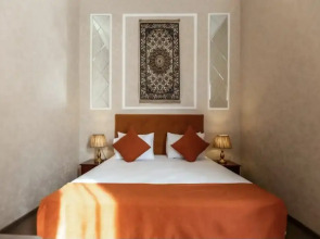 Отель La Casa Old City