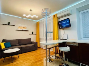 Квартира Уютная 2-х комнатная в 1 минуте от метро Академическая