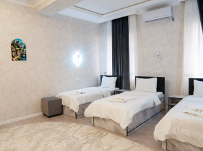 Отель Status Inn