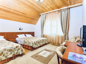 Отель Каприз