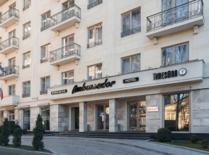 Отель Ambassador