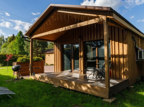 Na Lugovom 40m u reki v centre Zvenigoroda Private House