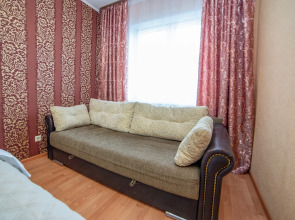 Апартаменты Бажова 68