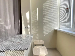 Апартаменты на Широкой