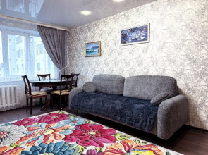 Uyutnaya Trekhkomnatnaya Flat
