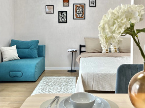 Квартира бирюзовая студия в Sердце города Перми