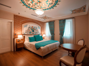 Отель Seven Hills Palace