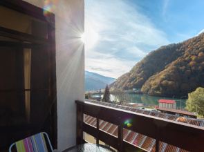 Apartamenty Uutnye v Krasnoj Polane s Vidom na Gory
