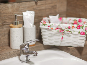 Отель ESENIN-LocuS