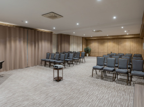 Отель StayInn City Center