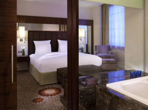 Sheraton Mall of the Emirates Hotel, Dubai