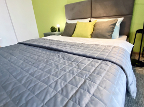 Апартаменты Четырехместные апартаменты возле вокзала