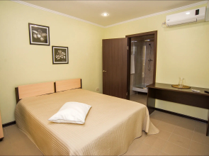 Kolizey Hotel