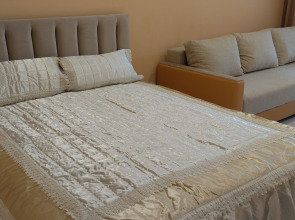 Апартаменты для 3 гостей недалеко от Королевских Ворот