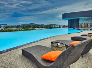 La Vita 5 star Super 1 Bdr Nai Harn Beach Flat