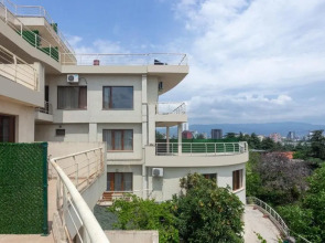 Hotel Beaumonde Garden