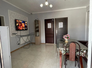 Vstrecha Guest House