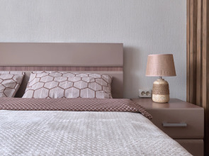 Апартаменты 9 Ночей 12 на Большая Подгорная