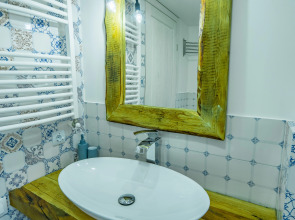 Апартаменты HB apartments Vasil Petriashvili