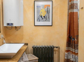 Апартаменты четырёхкомнатные в центре города