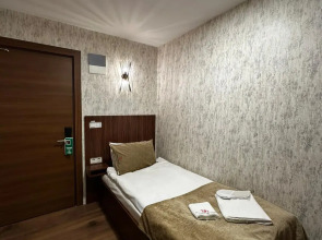 Отель Double DD