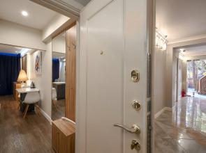 Апартаменты 10 минут до моря вид на набережную