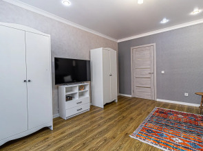 Квартира Двухкомнатная недалеко от парка Галицкого